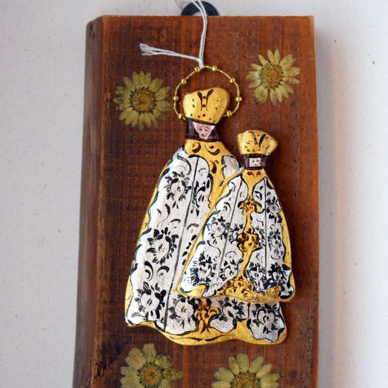 Madonnina su legno